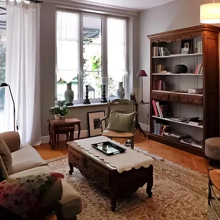 Hébergement de vacances Le Relais De *